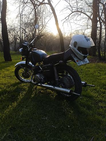 Мотоциклы: Продаётся мотоцикл ИЖ Юпитер-5,на уверенном ходу,с переоформлением.Всё — 2