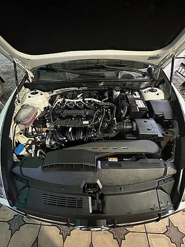 Hyundai: Hyundai Sonata: 2019 г., Автомат, Бензин, Седан — 5