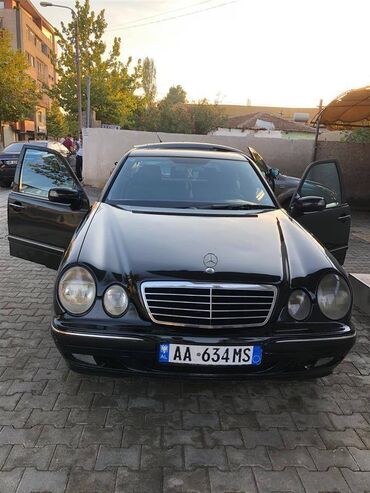 Mercedes-Benz E 220: 2.2 l | 2002 year Sedan