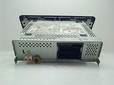 tabla za alat: RADIO / CD ZA ŠKODA RAPID | Polovni originalni delovi za Škoda Rapid — 2