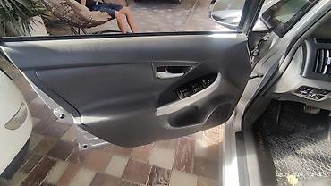 помпа на приус: Toyota Prius: 2011 г., 1.8 л, Вариатор, Гибрид, Хэтчбэк — 7