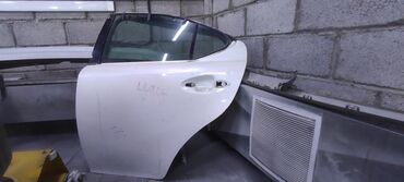 lexus is 300: Задняя левая дверь Lexus Б/у, цвет - Белый,Оригинал