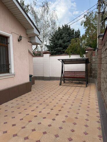 Долгосрочная аренда домов: 320 м², 6 комнат, Утепленный, Бронированные двери, Видеонаблюдение at lalafo.kg — 5 Долгосрочная аренда домов: 320 м², 6 комнат, Утепленный, Бронированные двери, Видеонаблюдение — 5