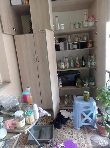 divanlarin temiri: Təmirlə əlaqəli təcili satılır. Dolab hündürlük 2.70 m,en 2m. Qiyməti — 2