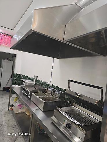 Restoran, kafe avadanlığı: Peşəkar “fast-food / dönər” avadanlıqları dəsti Tərkib: - Sənaye — 4