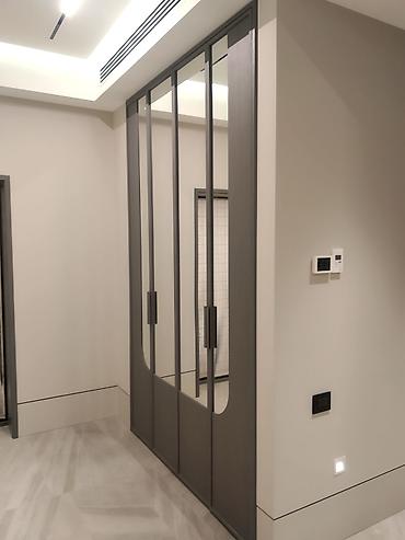 keramik tava: Düz dolab, Dəhliz üçün, Qarderob, Açılan, Quraşdırıla bilən, 4 qapılı — 1