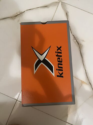 Ayaqqabılar: Heç geyinilmeyib, Kinetix firmadan, 43 razmer