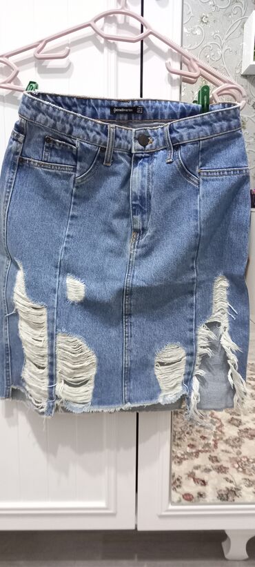 cins pencekler instagram: Mini Ətək, Stradivarius, Cins, M (EU 38)