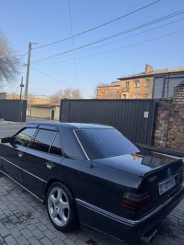 Mercedes-Benz: Mercedes-Benz W124: 1993 г., 3.2 л, Автомат — 1