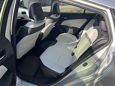 Toyota: Toyota Prius: 2019 г., 1.8 л, Вариатор, Гибрид, Хэтчбэк — 9