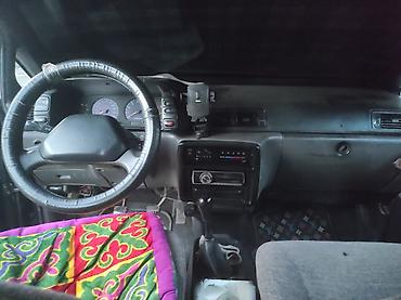smart open: Nissan Prairie: 1994 г. — 5