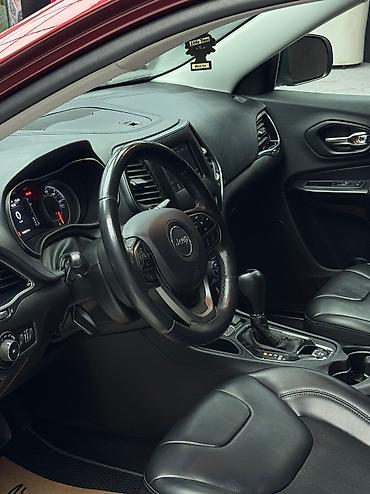 жыпы: Jeep Cherokee: 2018 г., 2.4 л, Автомат, Бензин, Кроссовер — 5