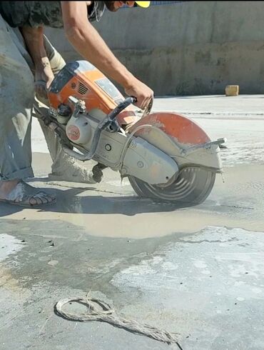Beton işləri: Beton və daş kəsimi xidməti - Deşmə, kəsim və açılışların — 11