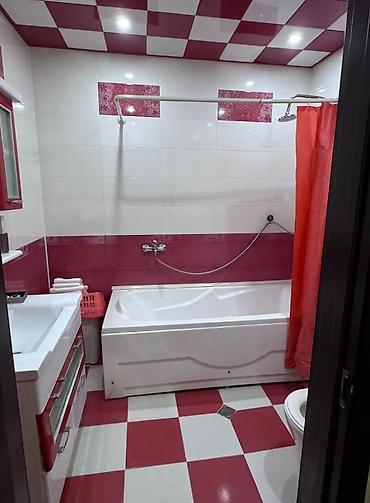 Uzunmüddətli kirayə mənzillər: Salam, səbail Rayon bayıl qəsəbi su idman mərkəzi yaxınlığında 6 — 12