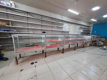 künc rəf: Mağaza üçün şüşə vitrin sistemləri - Modul konstruksiya: bir-birinə — 2