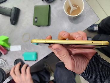 samsung i8190: IPhone 11, 64 ГБ, жёлтый Характеристики и детали: - Модель: iPhone 11 — 7