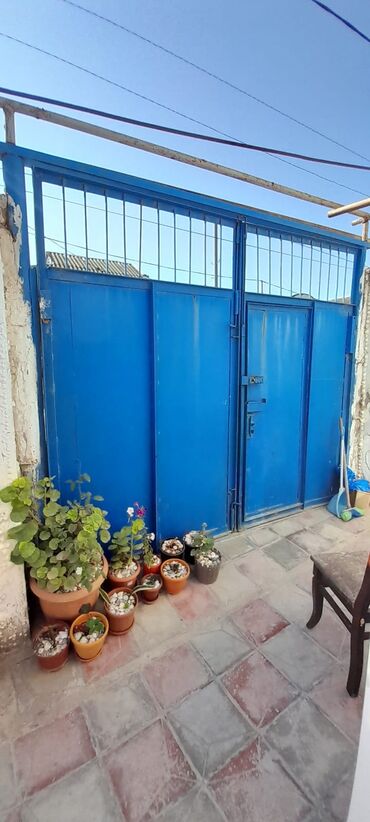 sef qapi: Dəmir darvaza Satılır 350₼ Super vəziyyətdə Qapı çöldın tozludu