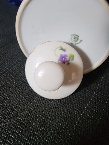 Čajnici: Bokal nov iz 1918 do 39g Victoria Cehoslovacka. Bokal perfektan — 14