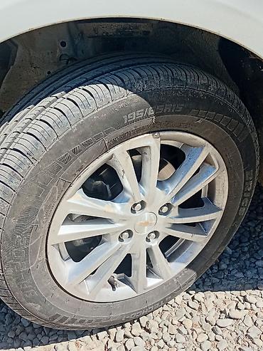 r15 şin: Cevrolet Cobalt r15 diskle birlikde tekerler 5 gunun tekerdi ideal — 2