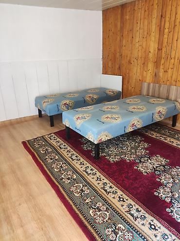 aaaf park xirdalan: Yeni Ramanıda kirayə ev. komunal daxil. yalnız işiq pulu.Paltar yuyan — 8