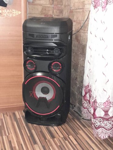 Səs gücləndiriciləri: Yeni LG Kolonka, Növ - Ev kinoteatrı üçün, rəng - Qara