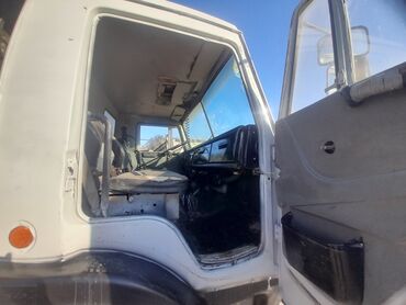 Yük maşınları: KAMAZ samasval - Markası/modeli: KAMAZ (ön hissədə “KAMAZ” loqosu) — 8