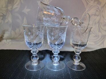 Čaše: Casice kristal,gravura za zestoko pice iz 70,80 ih. Case rucni na lalafo.rs — 1 Čaše: Casice kristal,gravura za zestoko pice iz 70,80 ih. Case rucni — 1