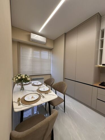 советская бокомбаева: 2 комнаты, 54 м², Элитка, 15 этаж, Дизайнерский ремонт