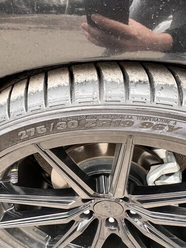 Təkərlər: Yeni Şin Kumho 275 / 30 / R 19