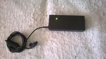 Adapteri i punjači za laptop: Dell ADP-70EB 20V 3.5ADell DA90PE1-00 19.5 v 4.64ADell HA65NS2-00 19v — 8