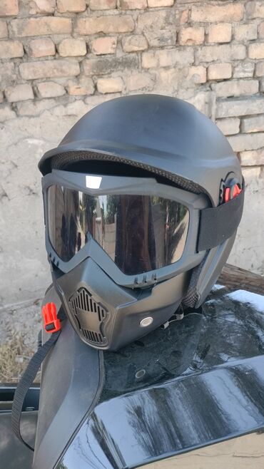 шлемы для мотоцикла: Продаю шлем с маской шлем в отличном состоянии, почти новый шлем