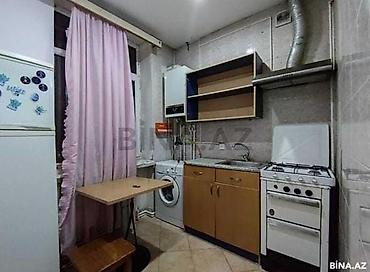 Daşınmaz əmlak: Kirayə üçün orta təmirli 2 otaqlı mənzil. ünvan Qara Qarayev — 8
