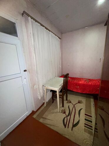 7 8 mkr kiraye evler: Bir nəfərlik otaq yalnız xanımlar və tələbə qızlar üçün.Nərimanov