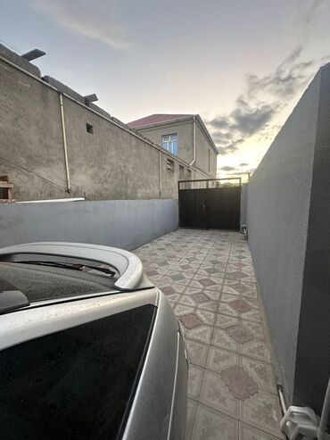 недвижимость в баку из рук в руки: Hövsan qəs. 3 otaqlı, 90 kv. m, Yeni təmirli