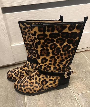 leopard 7: Женские сапоги с леопардовым принтом - Модель: сапоги средней длины — 1