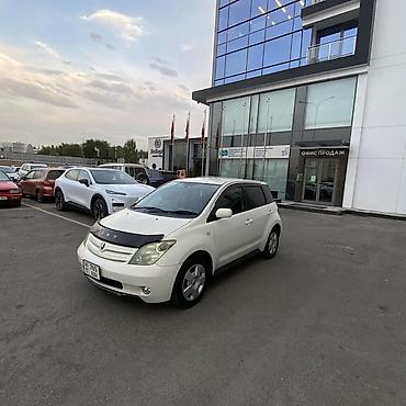 Toyota Ist: 2004 г., 1.3 л, Автомат, Бензин, Хэтчбэк at lalafo.kg Toyota Ist: 2004 г., 1.3 л, Автомат, Бензин, Хэтчбэк