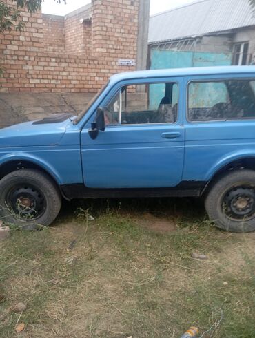 авто запчас бишкек: ВАЗ (ЛАДА) 4x4 Niva: 1985 г., 1.6 л, Механика, Бензин, Купе