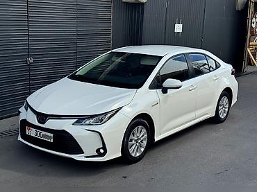 byd 06 ev: Toyota Corolla: 2021 г., 1.8 л, Вариатор, Гибрид, Седан — 1