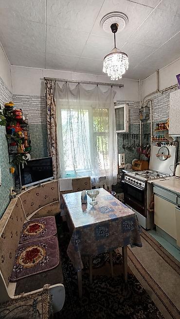 flat osh: 2 комнаты, 56 м², Кудайберген авторынок 105 серия, 1 этаж — 4