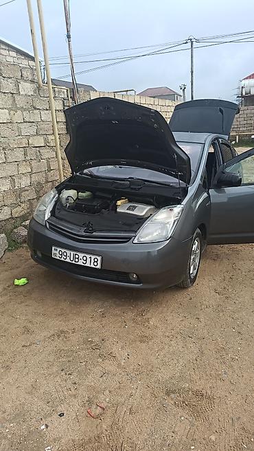 elektrik mopet: Toyota Prius II (ZVW20) hibrid hetçbek - Rəng: tünd boz (metallik) - — 1