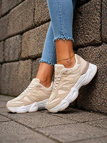 Patike: NB patike.36-46.Cena 3700 din — 7