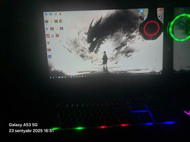 planşet ucun klaviatura: Ekran karti: Rx 480 8gb ram Processor: i7 3770 3.4gh Ram:16 gb Ana