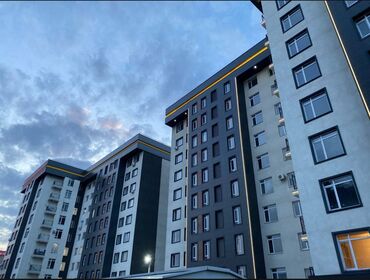 ипотечные квартиры: 1 бөлмө, 49 кв. м, Элитка, 12 кабат, ПСО (өзү оңдоп түзөтүп бүтүү үчүн)