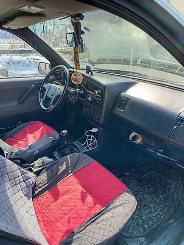 Volkswagen: Volkswagen Passat Variant: 1990 г., Механика, Бензин, Универсал — 5