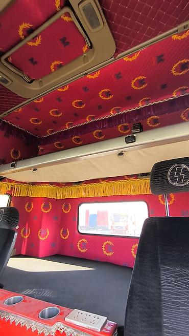 Тягачи: Тягач, Shacman — 7