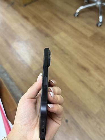 где можно купить айфон дешевле: IPhone 16, Б/у, 256 ГБ, Черный, Коробка, 100 % — 5