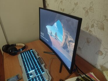 klaviatura gaming: Gaming monitor