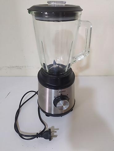 blender satilir: Midea blender (3defe islenib hec bir problem yoxdur pul lazm deye — 1