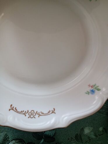 Kuhinjski setovi: Servis Walbrzych Poljska 60te. za 4 osobe. maksimalno ocuvan. nigde — 6