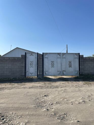 дом в чок тале: Барачный, 1 м², 6 комнат, Собственник, Старый ремонт
